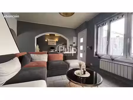 maison 6 pièces 80 m²
