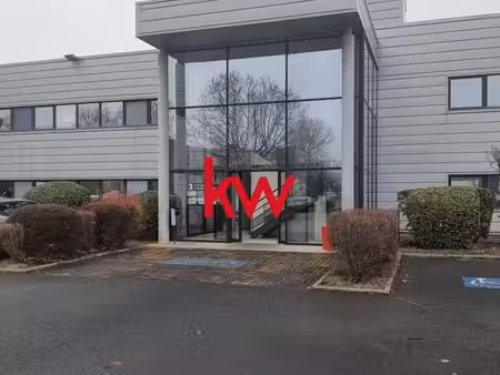bureaux 142 m²