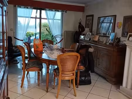 maison 6 pièces 143 m²