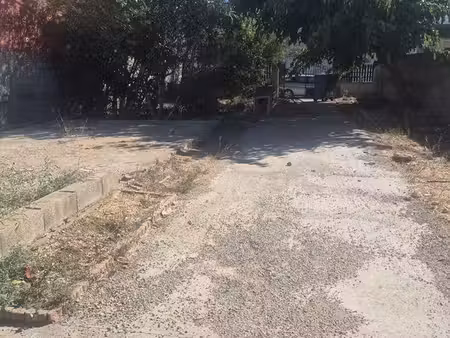 maison avec 500 m de terrain