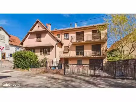 propriété 8 pièces 209 m²