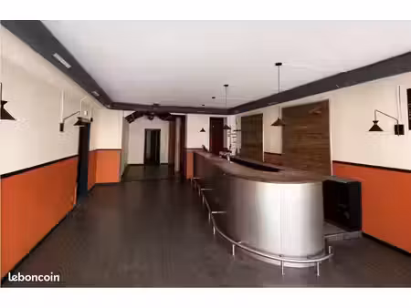 commerce 86 m²