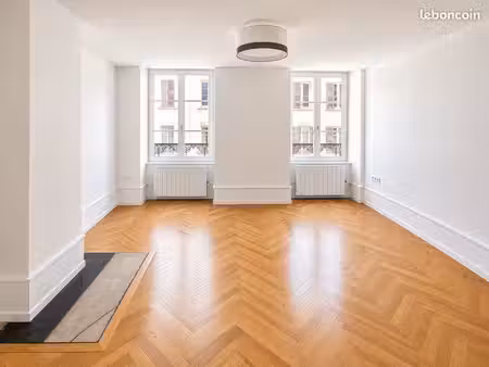 appartement 2 pièces 49 m² - hyper centre - strasbourg