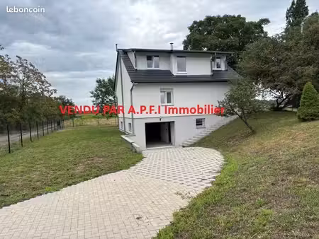 maison 5 pièces 115 m²