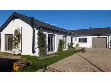 maison 3 chambres de plain pied - rue calme