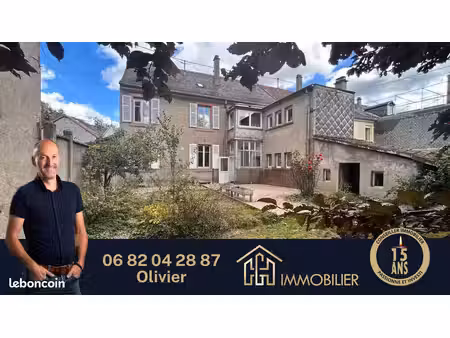 maison 7 pièces 192 m²