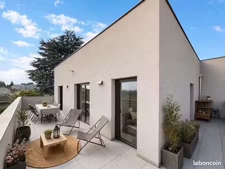 appartement 3 pièces 67 m²