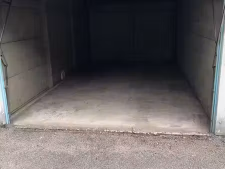 garage