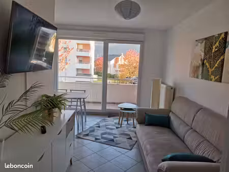 bel appartement t4 traversant