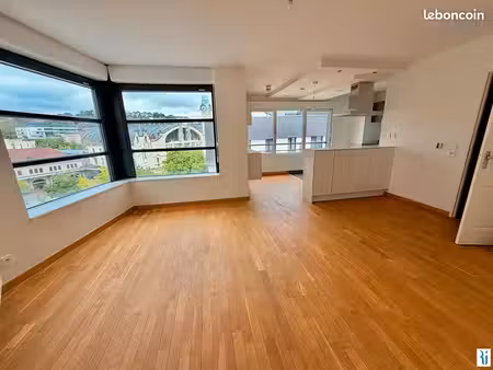 appartement 3 pièces 68 m²