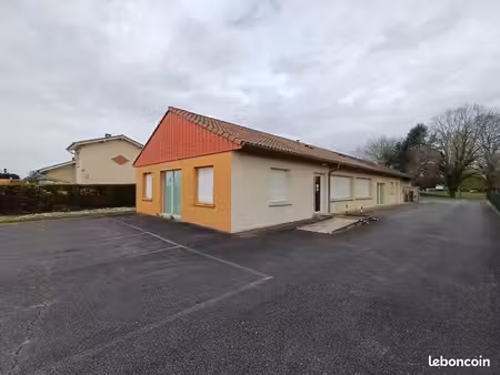 bureaux 250 m²