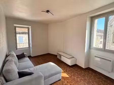 appartement 50m2 aubenas