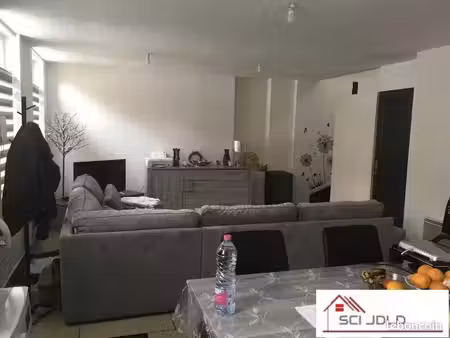 maison 3 pièces 65 m²