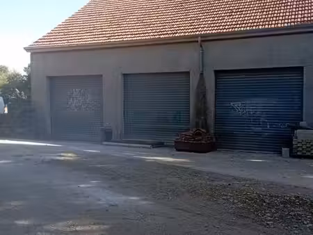 garage à louer à viels-maisons