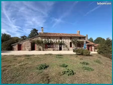 authentique longère de caractère  1 42 ha et grange à réhabiliter
