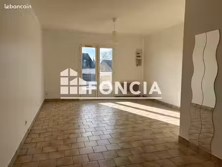 appartement 36.53m² à louer 385 - gien 45500