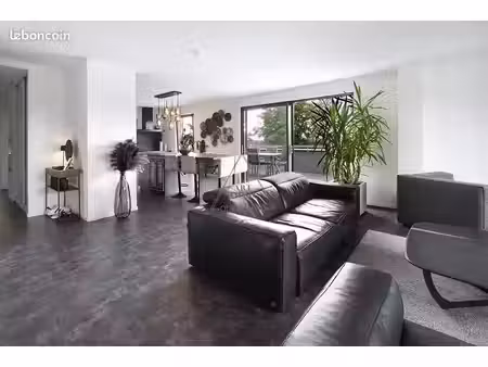 appartement 4 pièces 109 m²