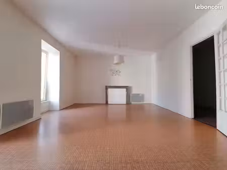 appartement 5 pièces 94 m²