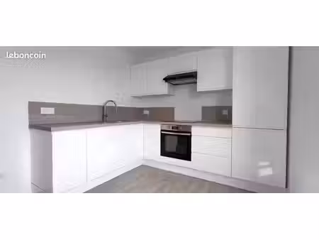 à tournon-sur-rhône  appartement t4 avec garage