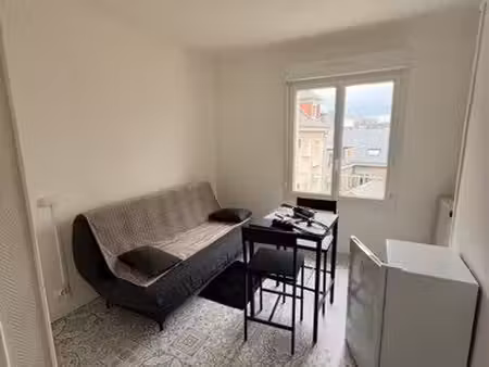 studio 310 charges comprises