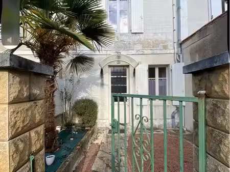 t2 + terrasse angoulême