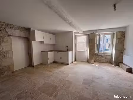 ? maison à louer – saint-germain (86) – 65 m²