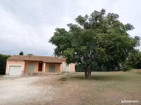 maison avec terrain arboré st antoine / l'isle sur la sorgue