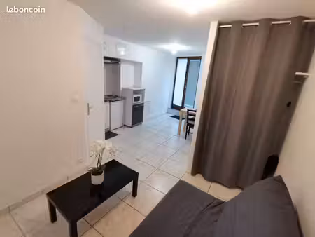 appartement f1 quartier cathédrale