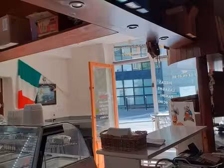 local commercial +murs