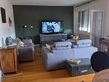 appartement t5 hyper centre
