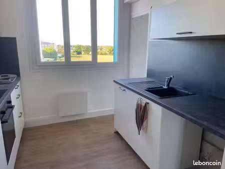 t3 rénové – 71 m² – vue pyrénées  balcon / sans vis-à-vis