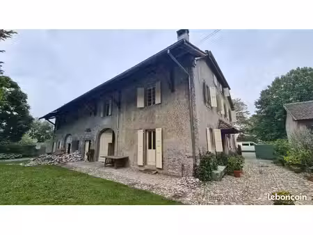duplex 110 m² + 2 jardins dans une ferme