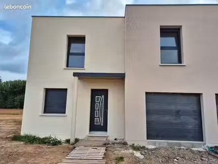 maison mitoyenne neuve 4 pièces (104 m²) –vattetot-sur-mer