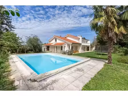 maison 7 pièces 190 m²