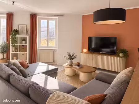 a louer superbe t3 84m²  chalon île saint-laurent  jardin privatif  plein sud 1100 charges