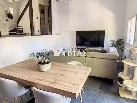 maison 5 pièces 75 m²
