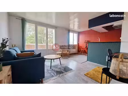 studio 1 pièce 27 m²