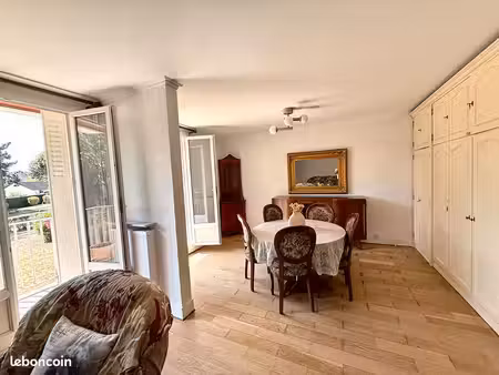 appartement 4 pièces 82 m²