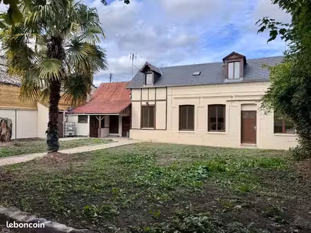 maison entièrement rénové avec jardin