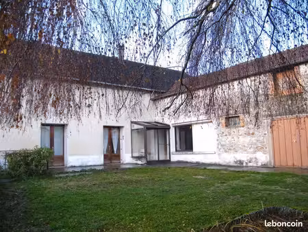 maison ancienne de 135 m2 region villiers-saint-georges