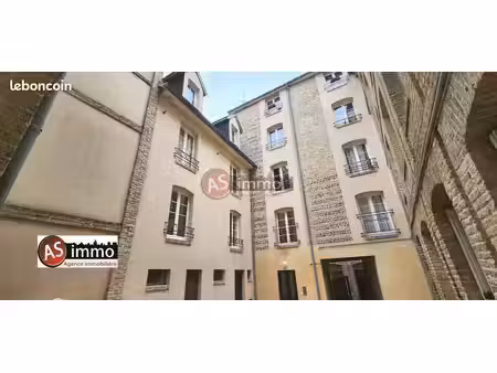 appartement 7 pièces 97 m²