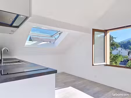 maison 9 pièces 200 m²