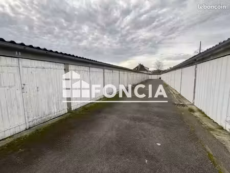 stationnement à louer 39 - niort 79000