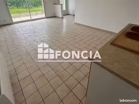 maison 4 pièces 79.02m² à louer 800 - aiffres 79230