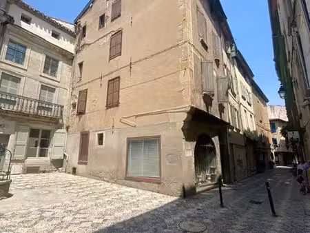 batiment hipercentre castres 4 etage dont commerce