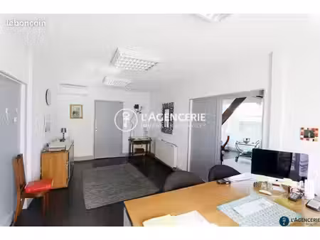 bureaux 98 m² albi