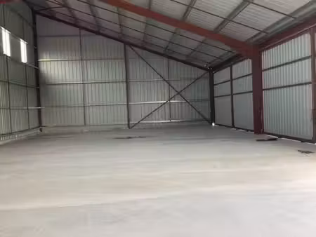 recherche grand garage hangar stockage