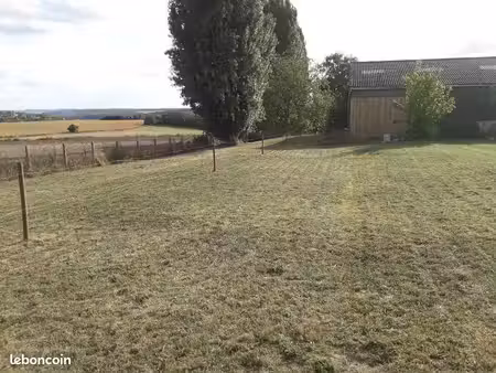 à vendre – batiment à herbeville (78)