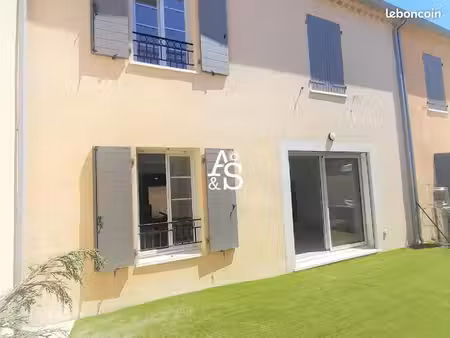 maison de village 4 pièces 90 m²