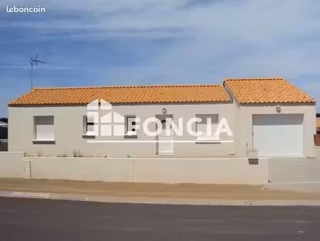 maison 4 pièces 75.56m² à louer 720 - saint paul mont penit 85670